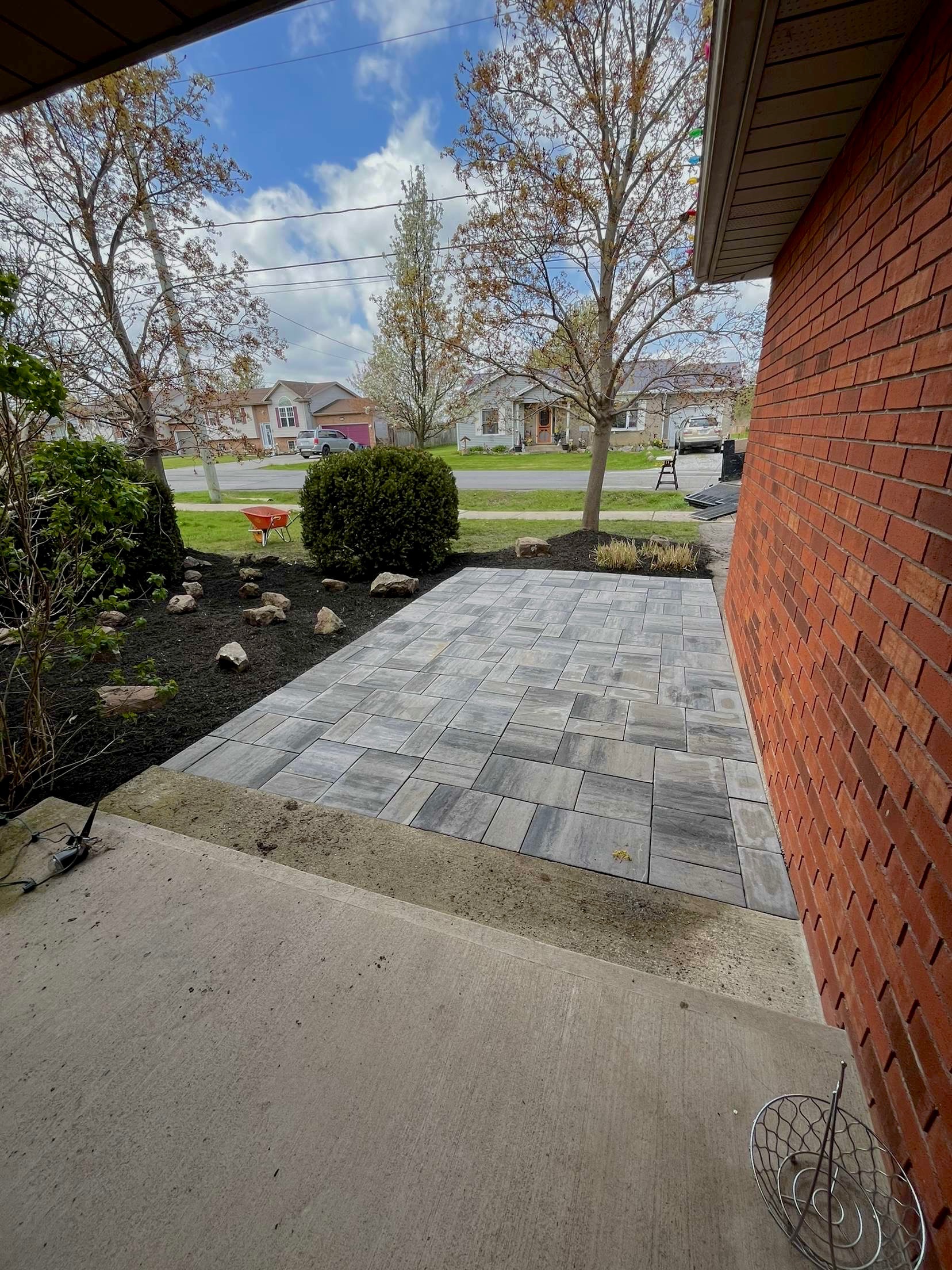 Professional hardscaping and stonework